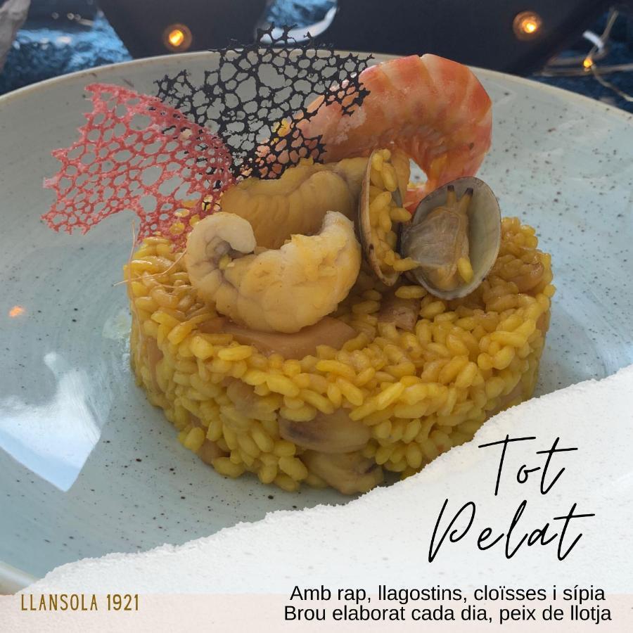 Hotel Restaurant Llansola Sant Carlos de la Ràpita Exteriör bild